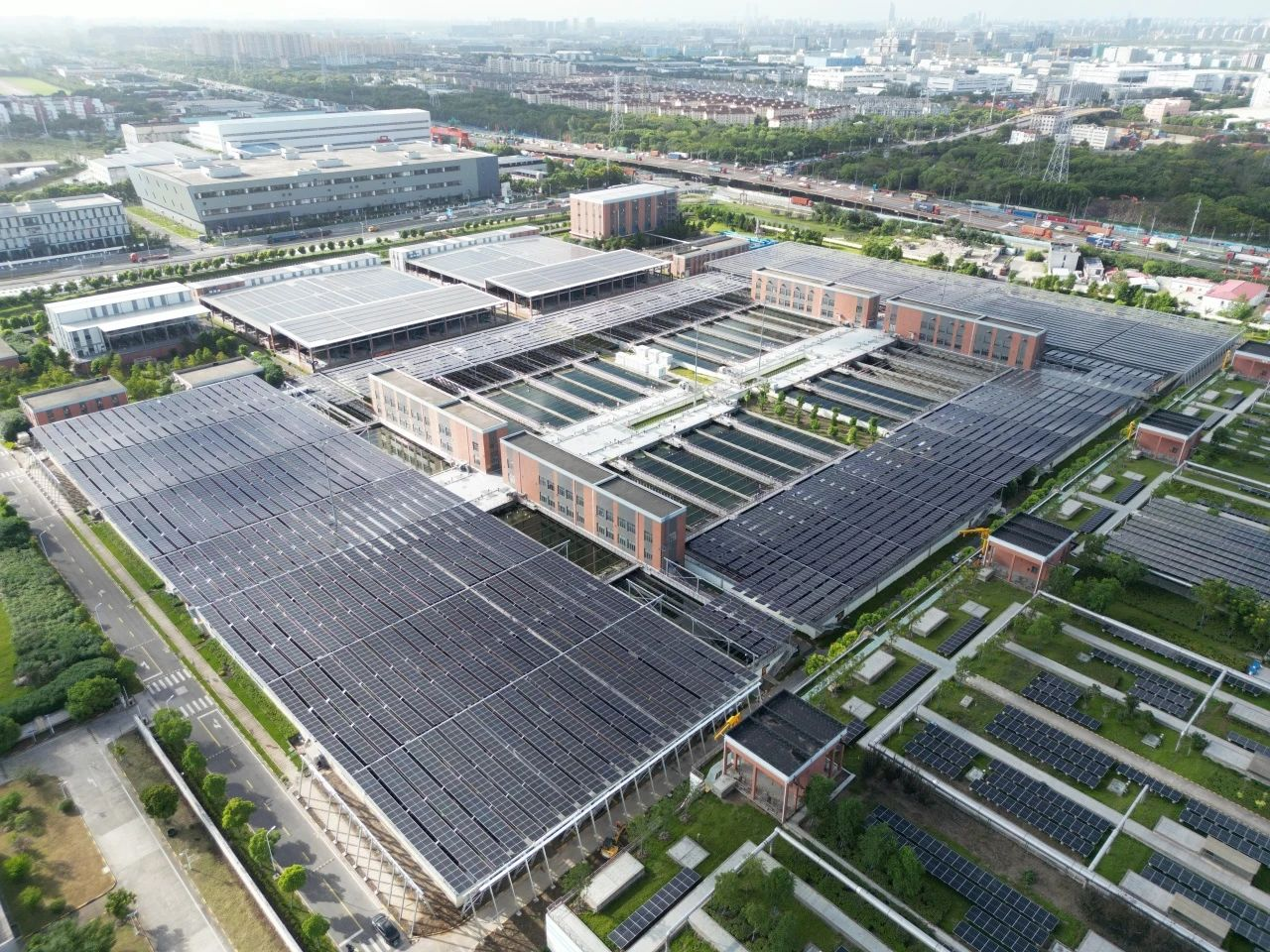 光伏赋能 全讯网

绘就高质量发展亮丽底色